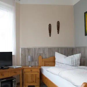 Ruhig Gelegenes 1 Apartment