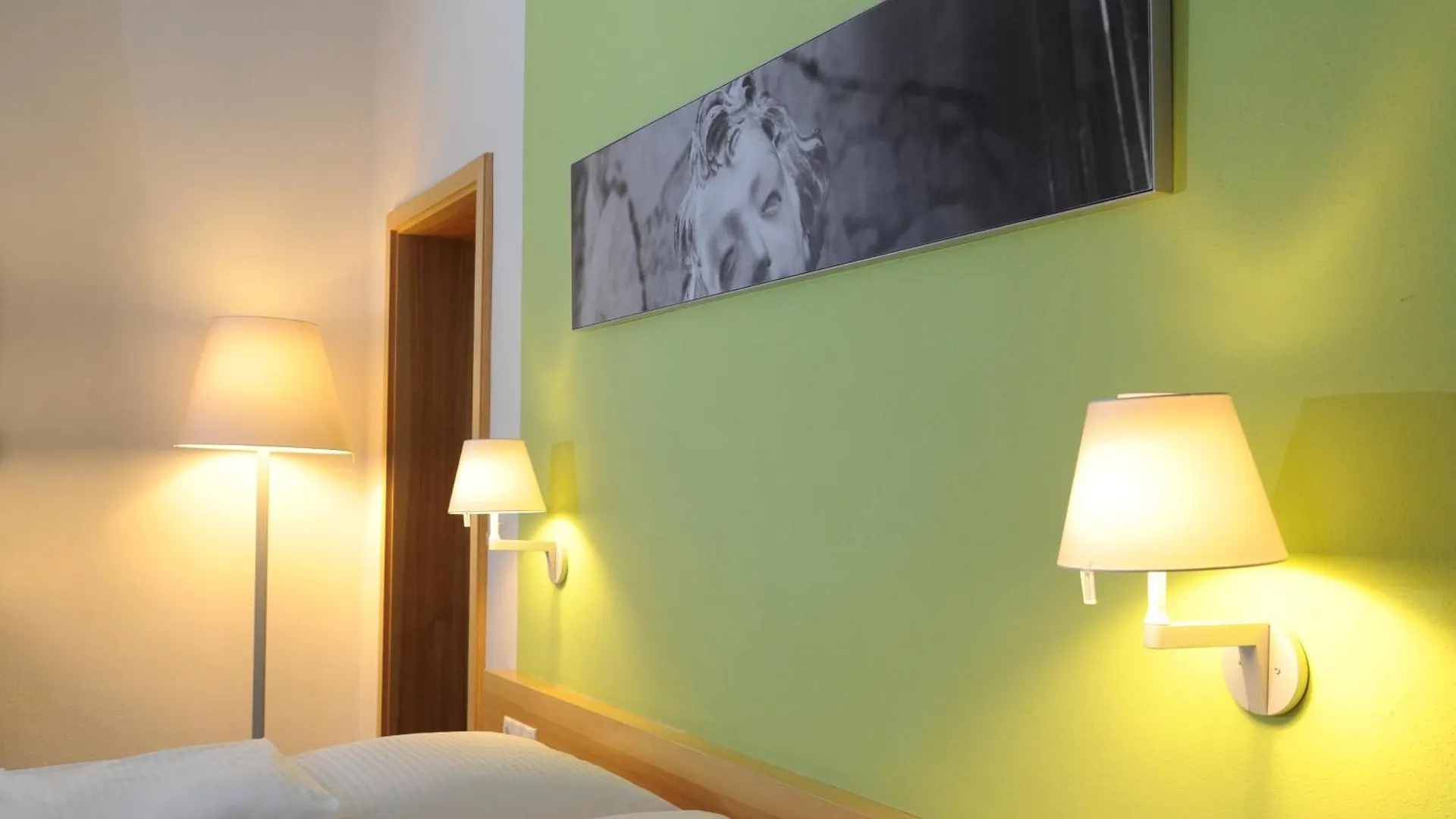 Bildungs- & Tagungshaeuser Vierzehnheiligen Bad Staffelstein Hotel